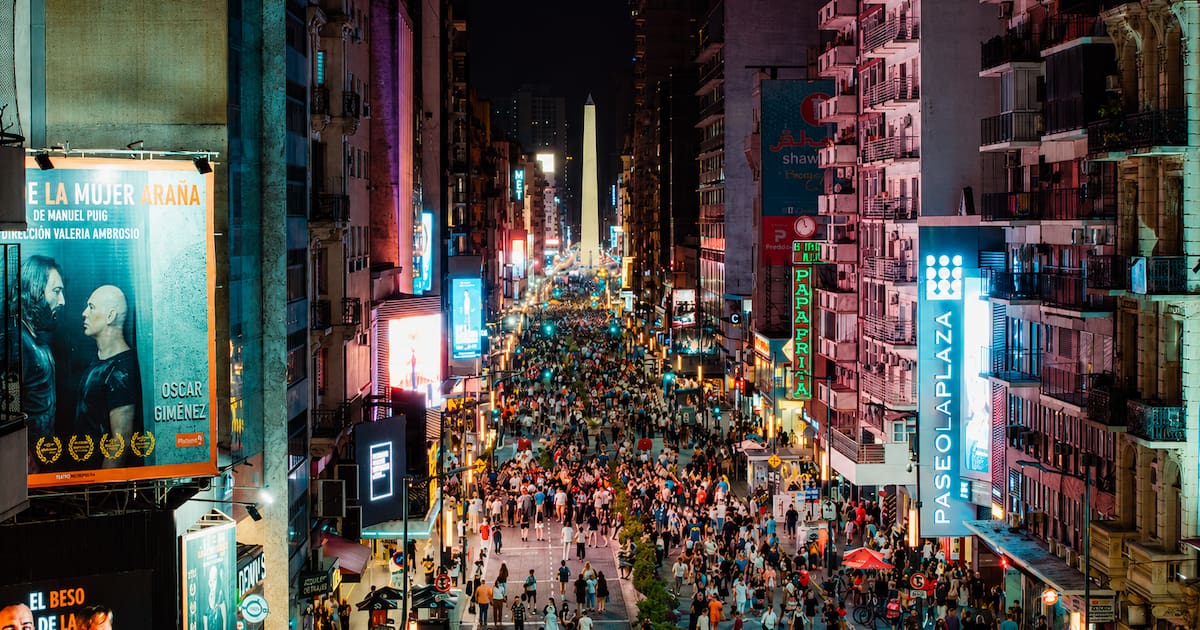El Obelisco cumple 90 años: un ícono porteño con enigmas de construcción